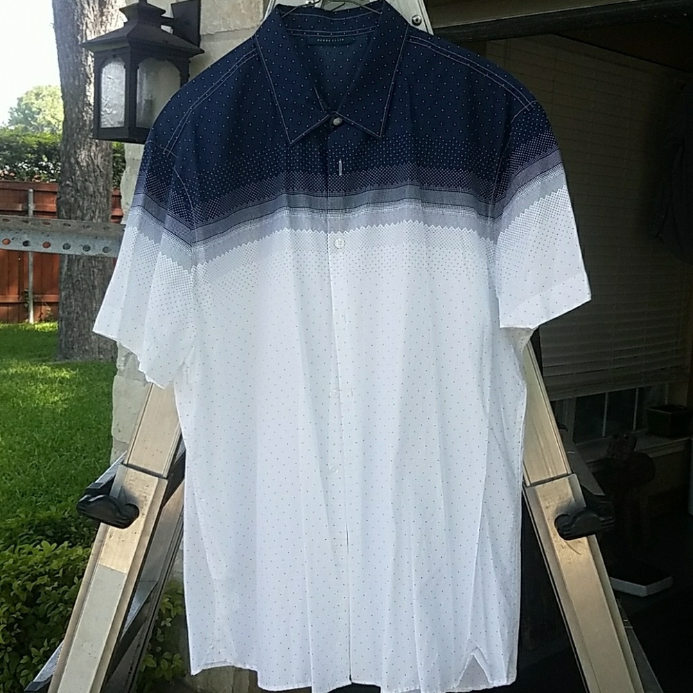 Perry Ellis Men's XL Short Sleeve Shirt